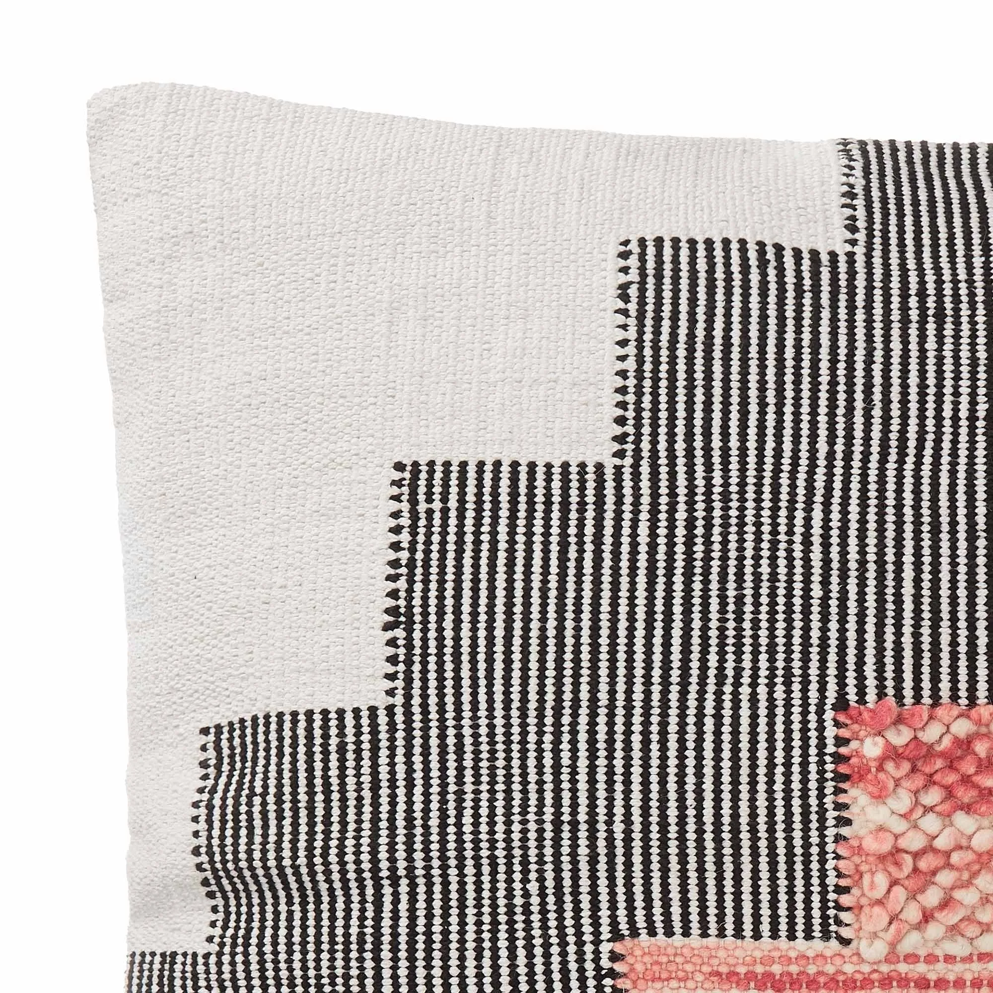 Bahadri Cushion [Natural white/Black/Papaya]