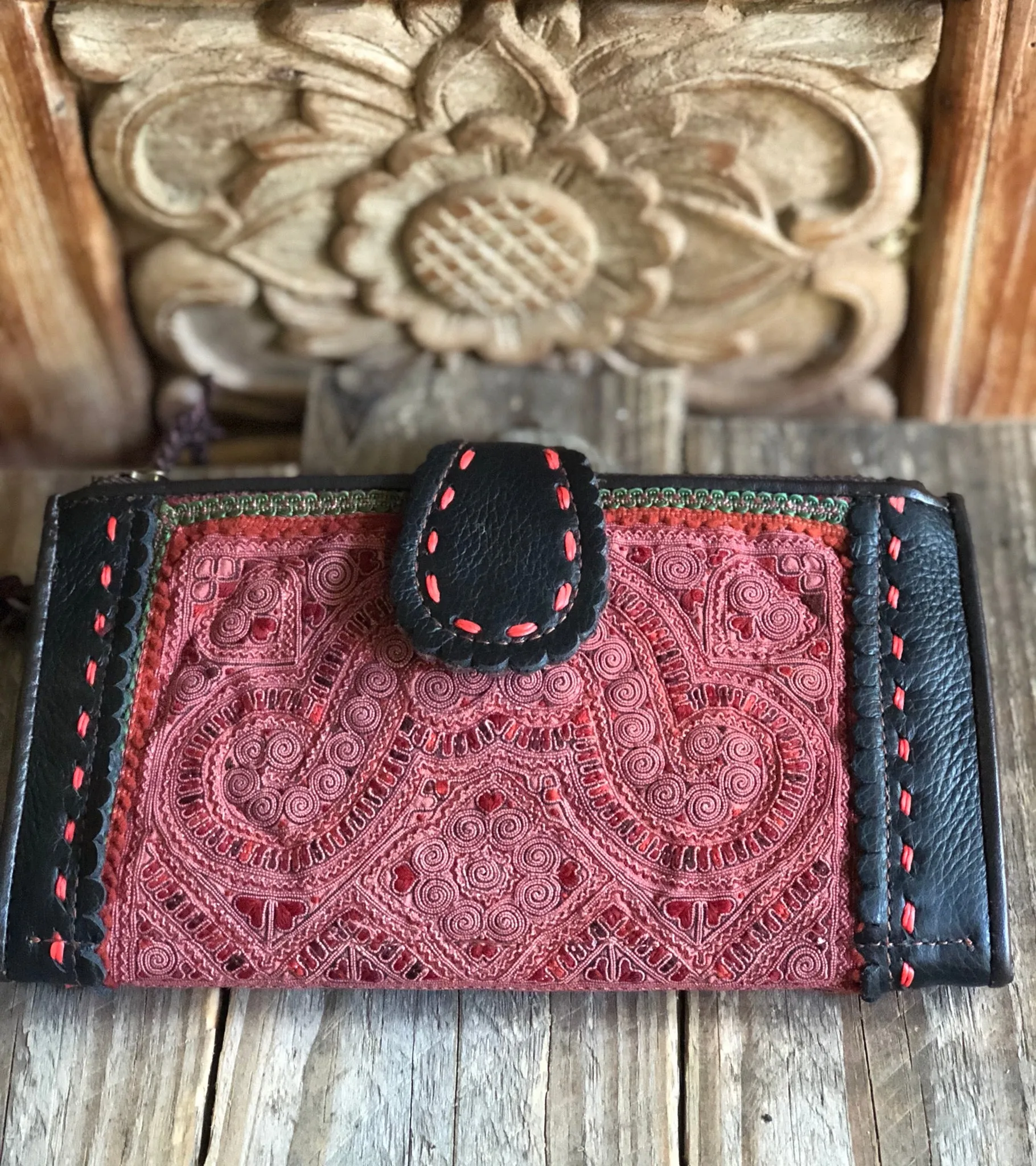 BOHEMIAN ROSE