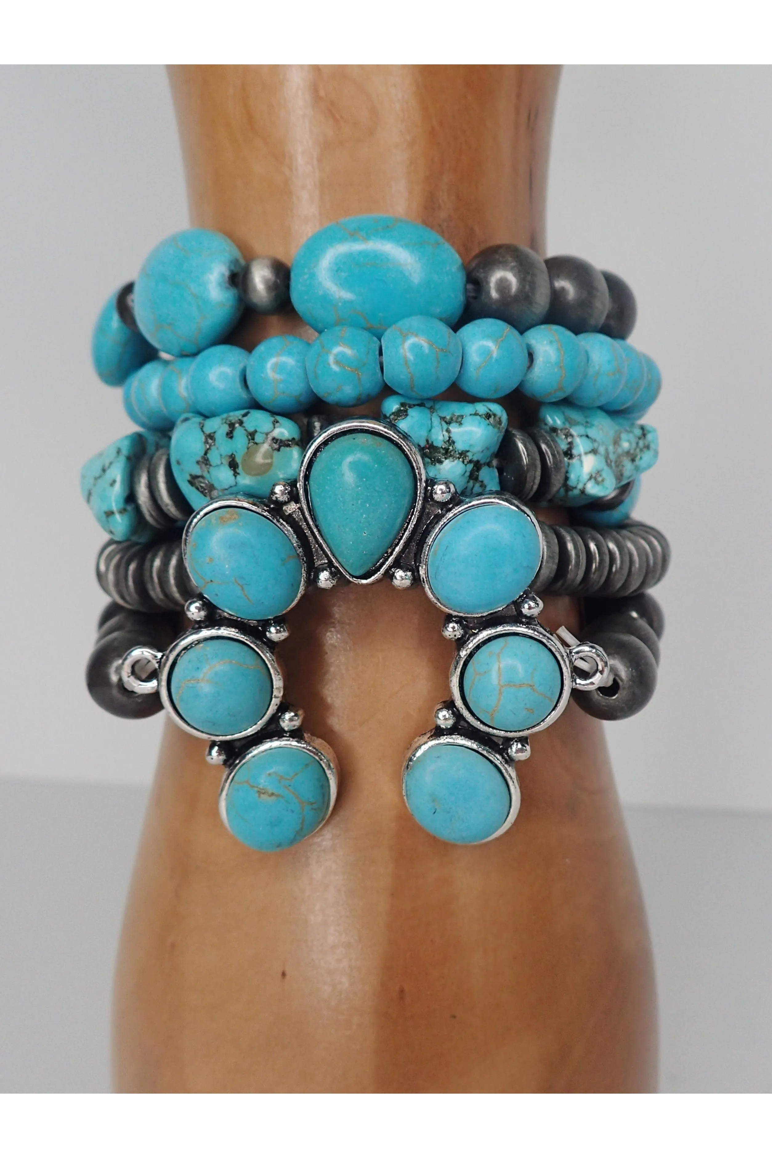 Emma Turquoise Horseshoe Ring