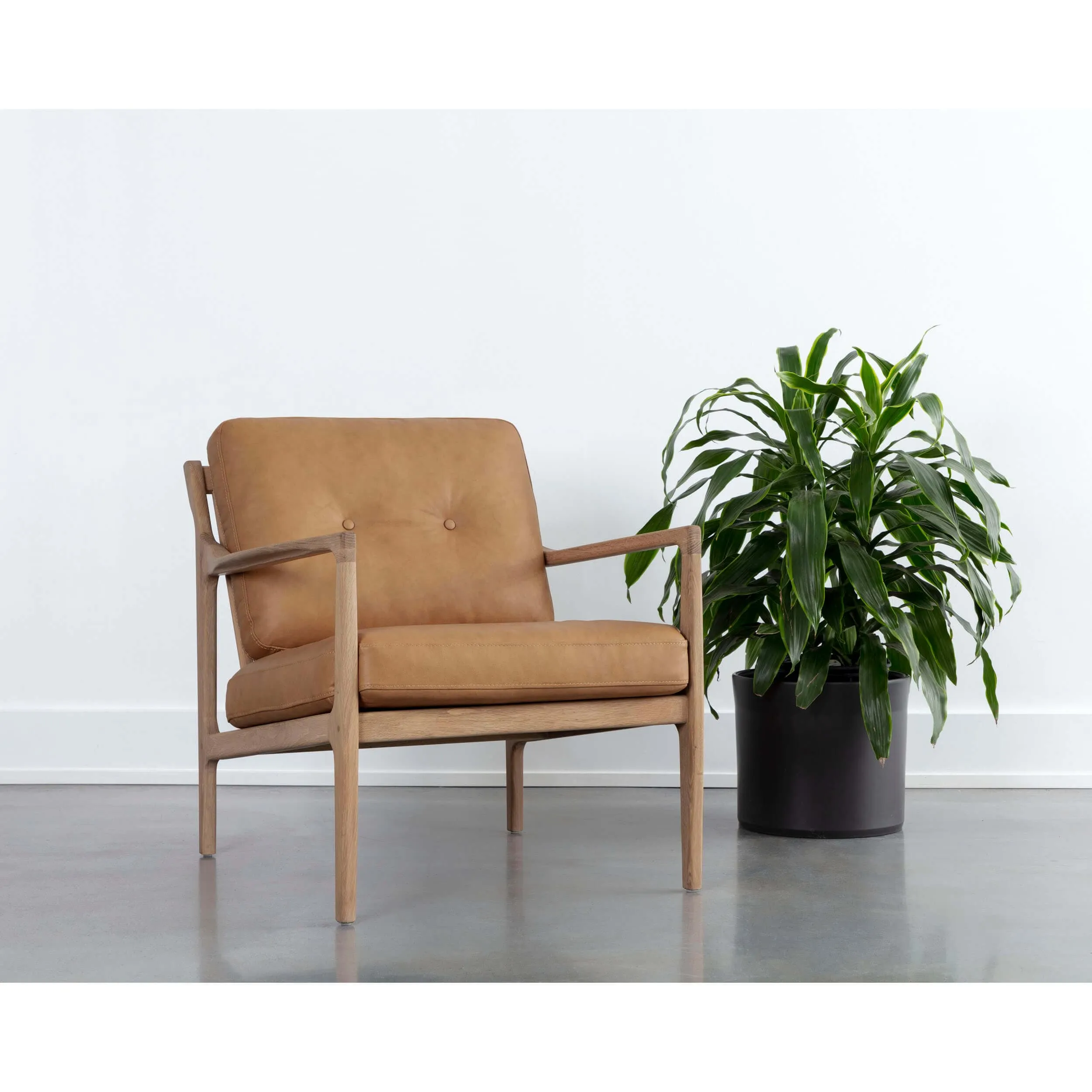 Gilmore Leather Chair, Sahara Camel