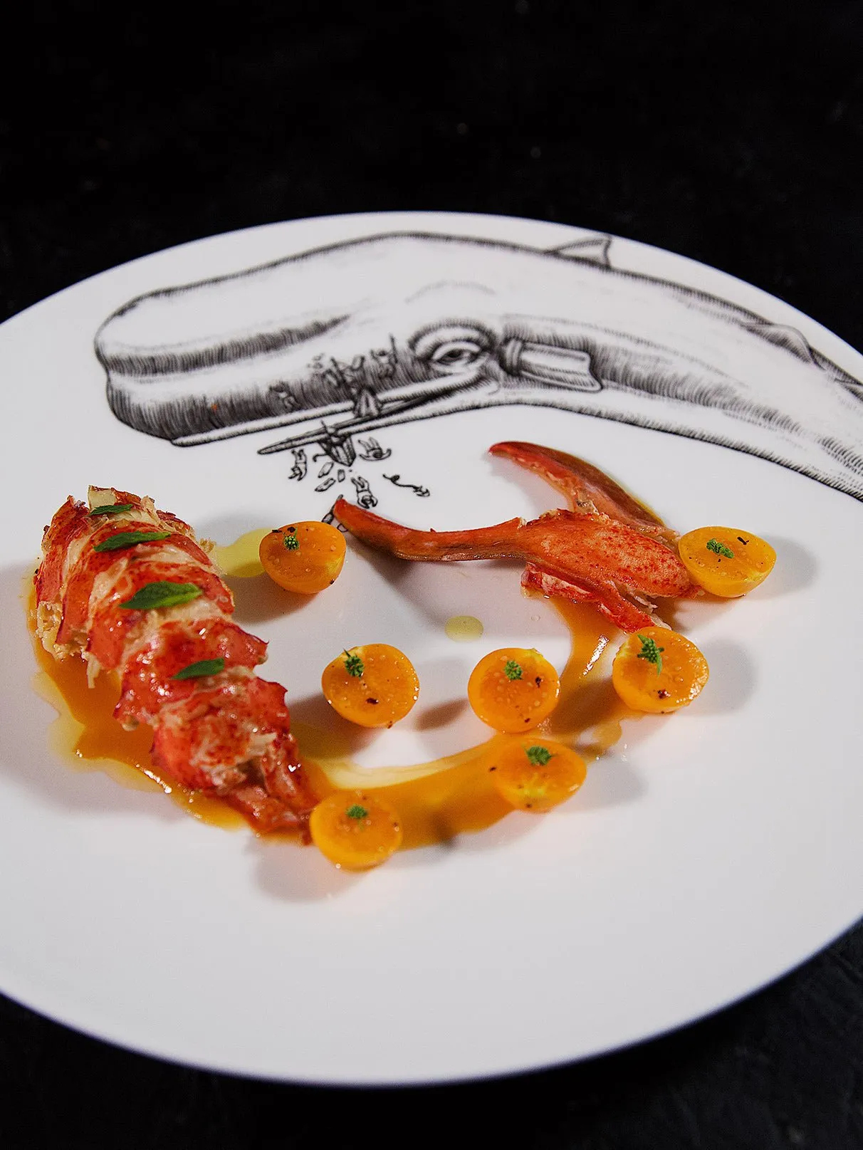 Moby Dick Plate Set