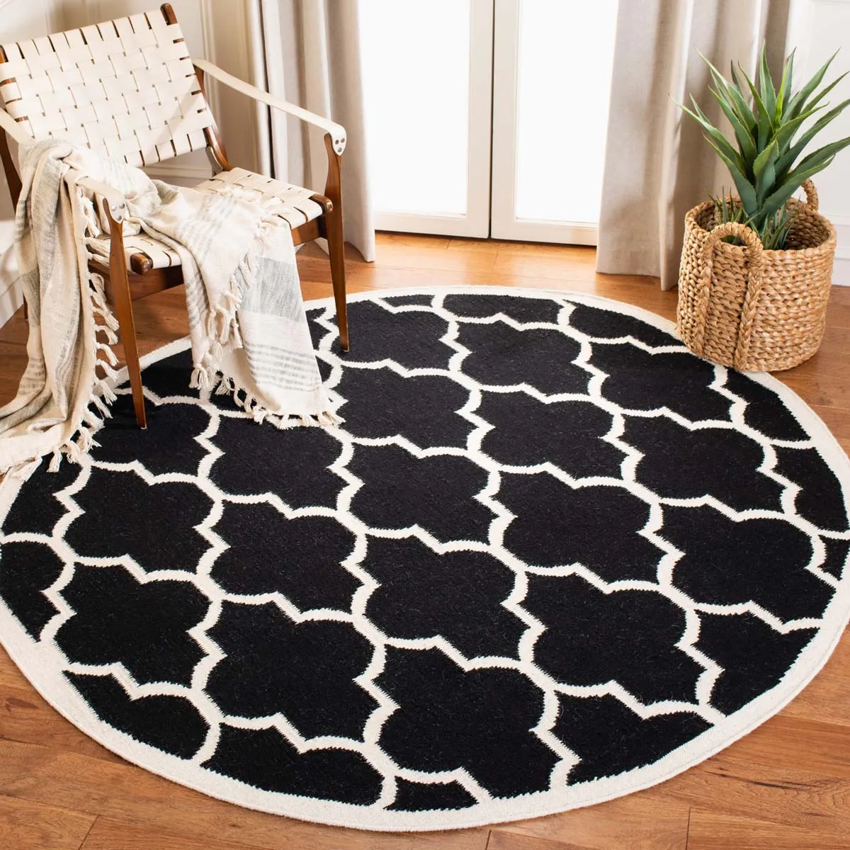 Safavieh Dhurries 632 Rug, DHU632