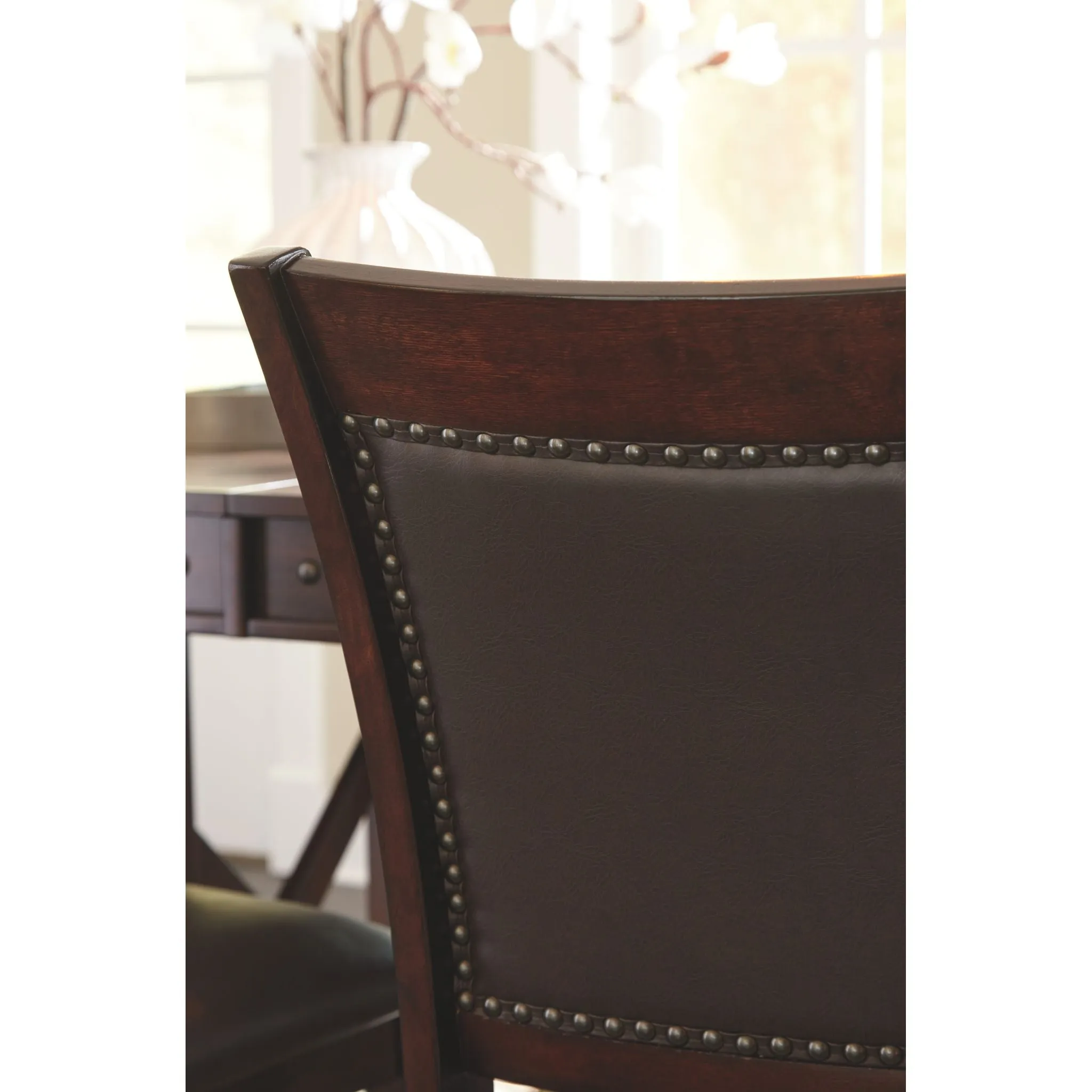 Vardona Counter Dining Set